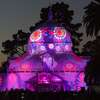621px-Summer_of_Love_50th,_Conservatory_of_Flowers_San_Francisco_-_02.jpg