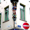 Marian statues Antwerp streetcorner.jpg